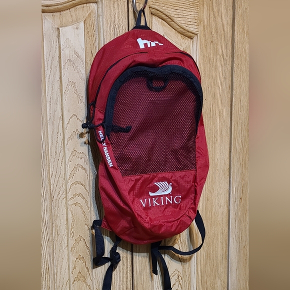 Helly Hansen Viking Cruises Packable Red Backpack - Picture 5 of 8